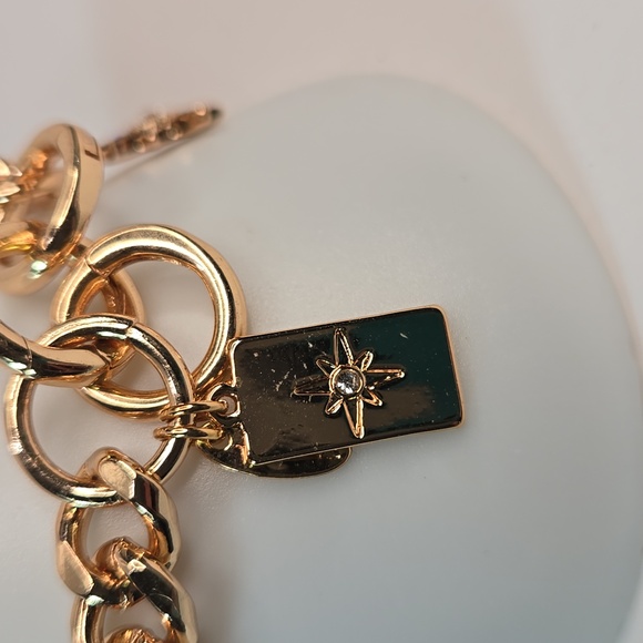 Ettika Starry Charms Gold Chain Bracelet with Star Charm Rhinestones Adjustable - Picture 3 of 11